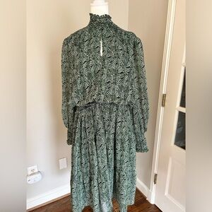 Brooks Brothers. Hunter green dress. Size 8